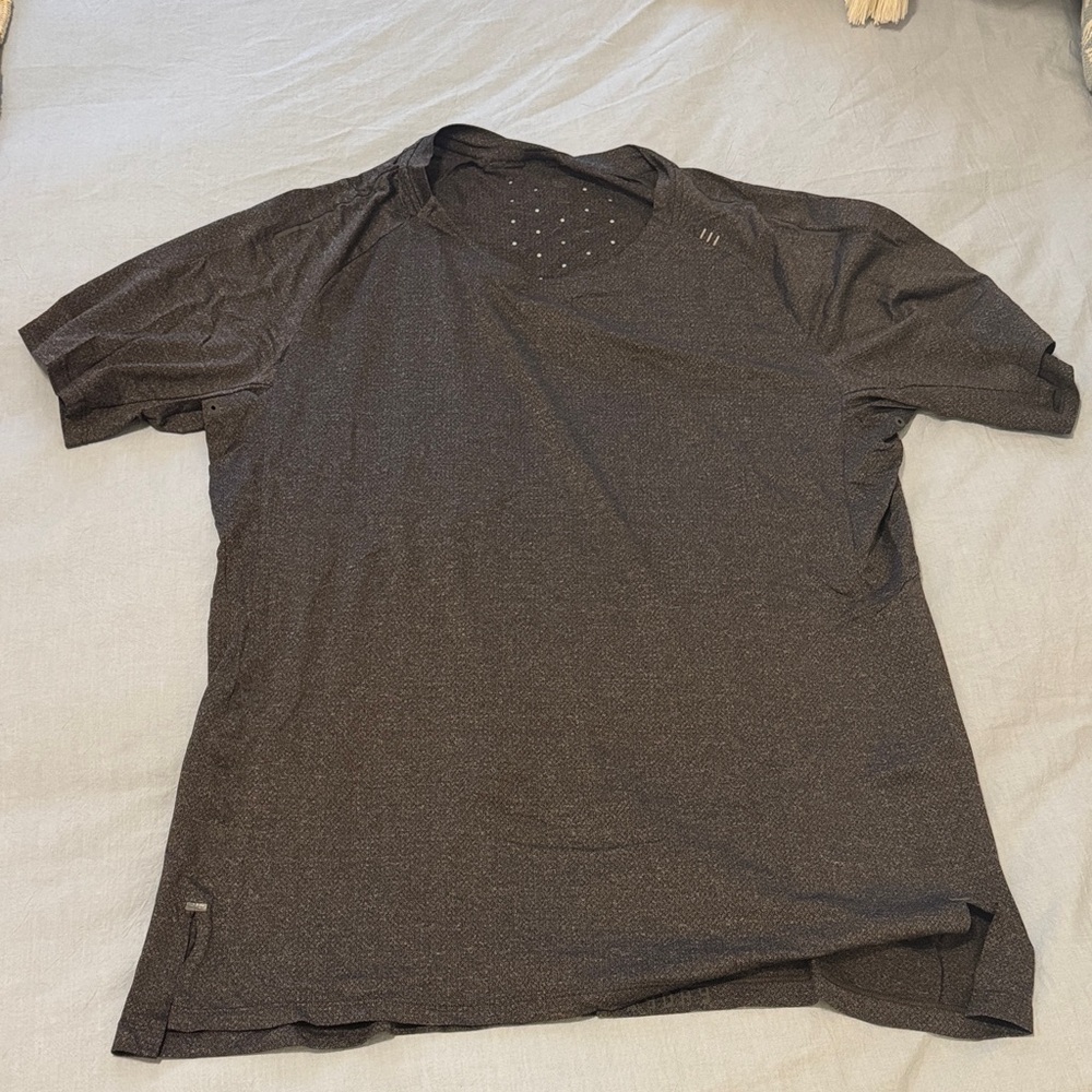 lululemon athletica Charcoal Short Sleeve Tee